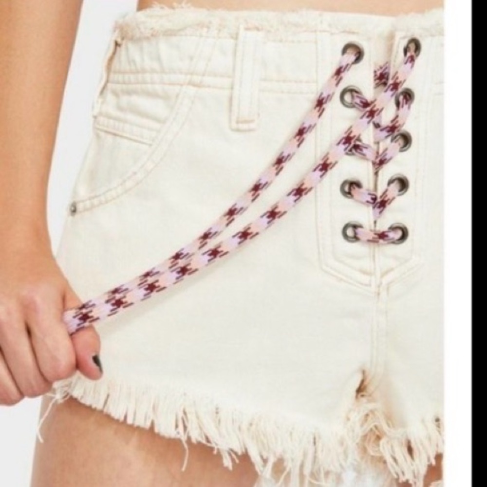 Nwt Free People Cream Fringe Lace-Up Jean Shorts - Picture 3 of 5